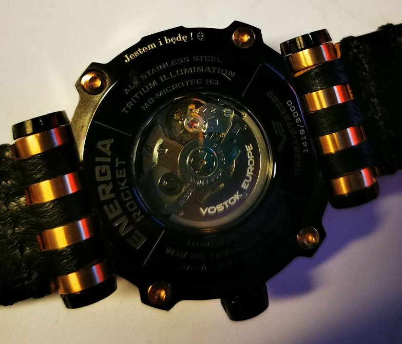 Grawer na zegarku Vostok Europe Energia